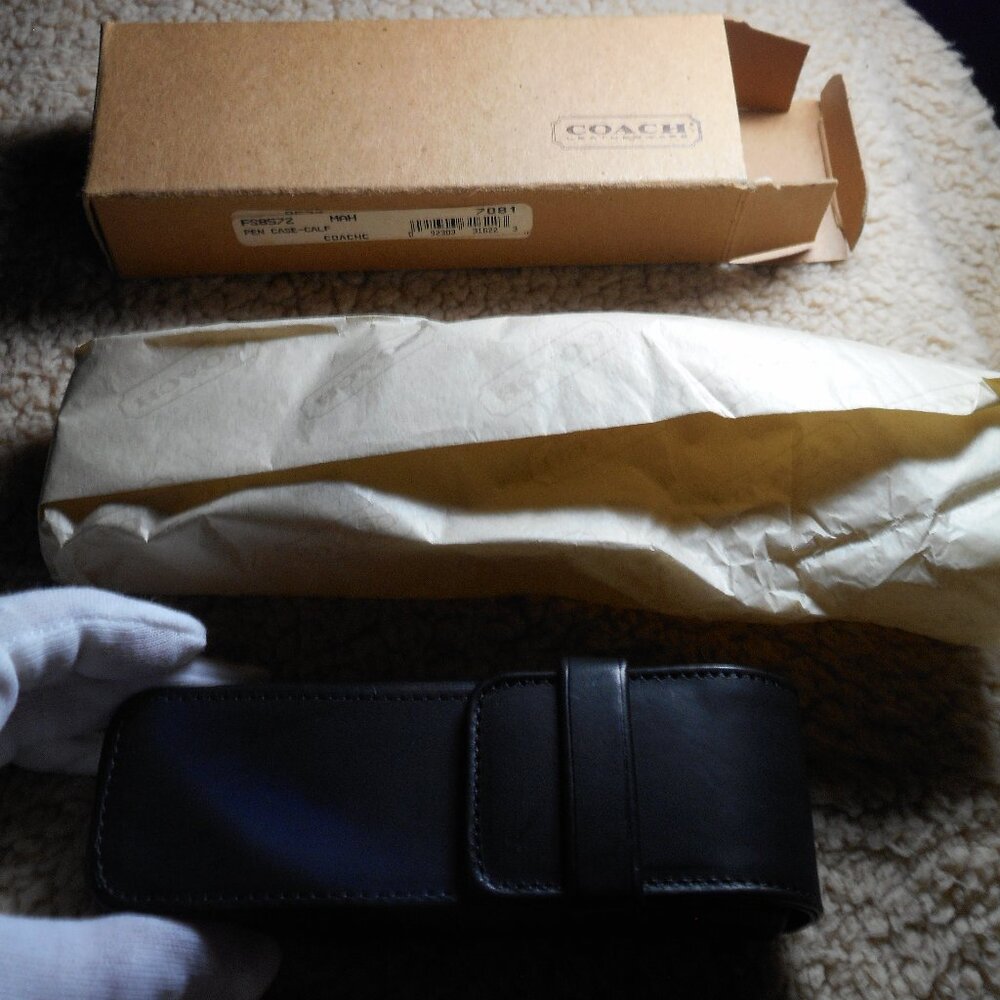 **SOLD** Vintage Coach Pen Case NIB in Black, 8592 / 4592